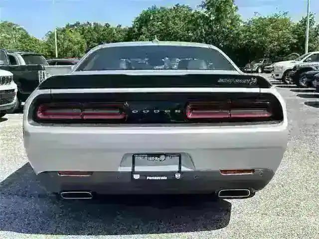 2023 Dodge Challenger CHALLENGER R/T SCAT PACK