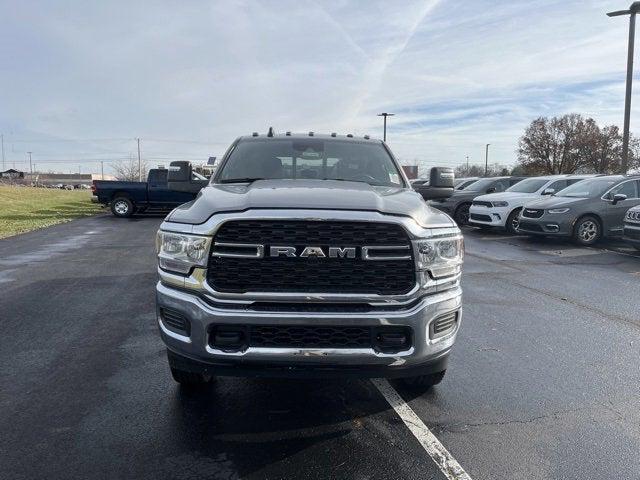2024 RAM Ram 3500 RAM 3500 TRADESMAN CREW CAB 4X4 64 BOX
