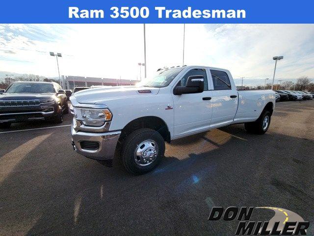 2024 RAM Ram 3500 RAM 3500 TRADESMAN CREW CAB 4X4 8 BOX