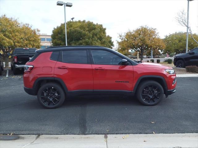 2024 Jeep Compass COMPASS LATITUDE 4X4