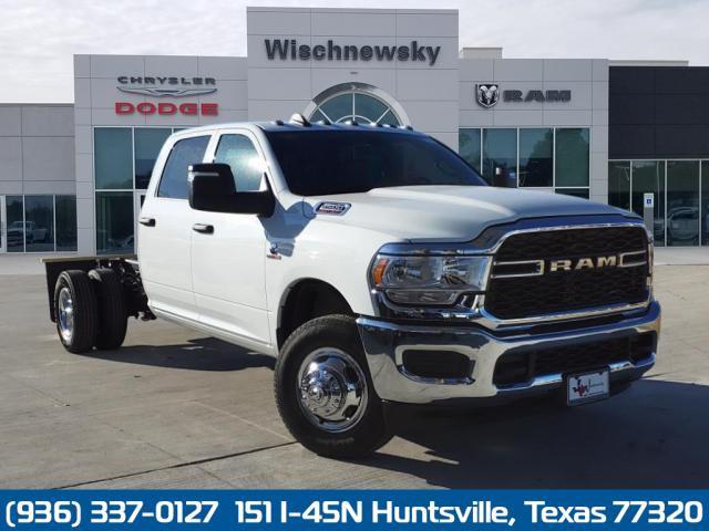 2024 RAM Ram 3500 Chassis Cab RAM 3500 TRADESMAN CREW CAB CHASSIS 4X4 60 CA