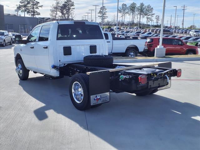 2024 RAM Ram 3500 Chassis Cab RAM 3500 TRADESMAN CREW CAB CHASSIS 4X4 60 CA