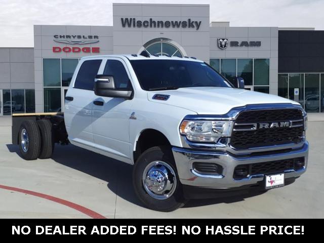 2024 RAM Ram 3500 Chassis Cab RAM 3500 TRADESMAN CREW CAB CHASSIS 4X4 60 CA