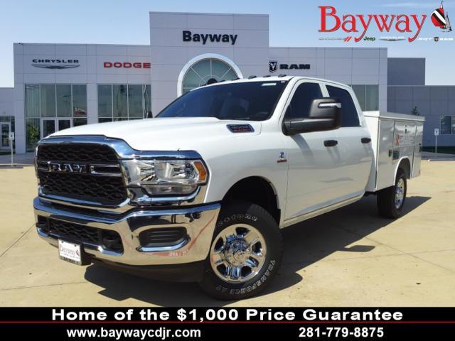 2023 RAM Ram 3500 RAM 3500 TRADESMAN CREW CAB 4X4 8 BOX