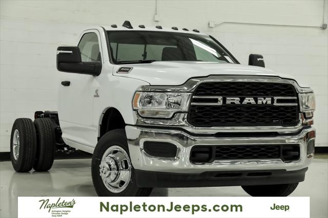 2023 RAM Ram 3500 Chassis Cab RAM 3500 TRADESMAN CHASSIS REGULAR CAB 4X4 60 CA