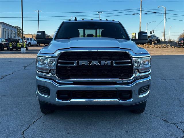 2024 Ram 3500 Tradesman Crew Cab 4x4 8 Box