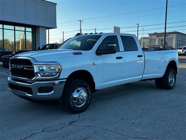 2024 Ram 3500 Tradesman Crew Cab 4x4 8 Box
