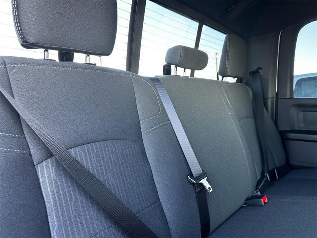 2024 Ram 3500 Tradesman Crew Cab 4x4 8 Box