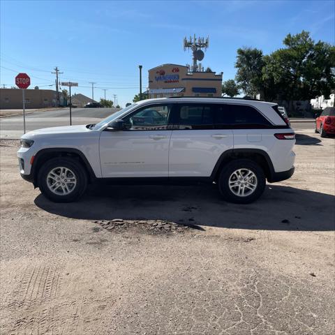 2023 Jeep Grand Cherokee Laredo 4x4