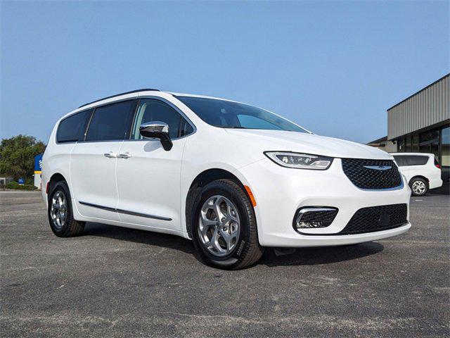 2023 Chrysler Pacifica PACIFICA LIMITED AWD