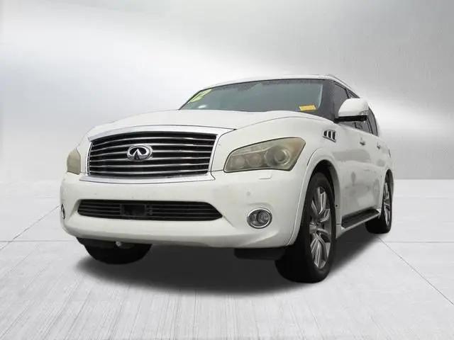 2012 INFINITI QX56 8-passenger