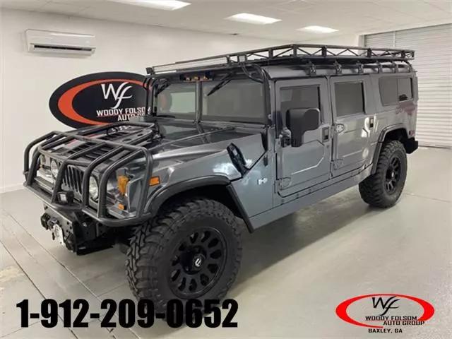 2006 Hummer H1 Enclosed