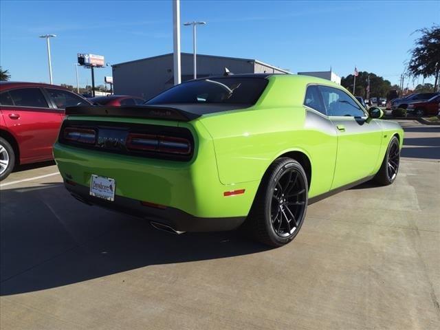 2023 Dodge Challenger CHALLENGER R/T SCAT PACK