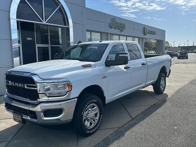 2024 RAM Ram 2500 RAM 2500 TRADESMAN CREW CAB 4X4 8 BOX