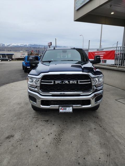 2024 RAM Ram 2500 RAM 2500 TRADESMAN CREW CAB 4X4 8 BOX