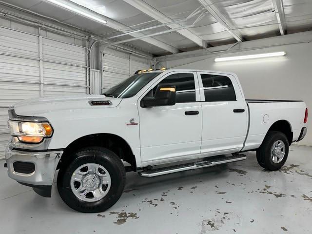 2024 RAM Ram 3500 RAM 3500 TRADESMAN CREW CAB 4X4 64 BOX