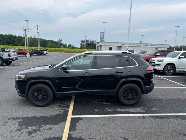 2019 Jeep Cherokee Latitude Plus 4x4 2019 Jeep Cherokee Latitude Plus 4x4