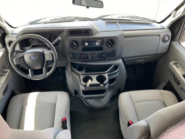 2023 Ford E-450 Cutaway Unknown