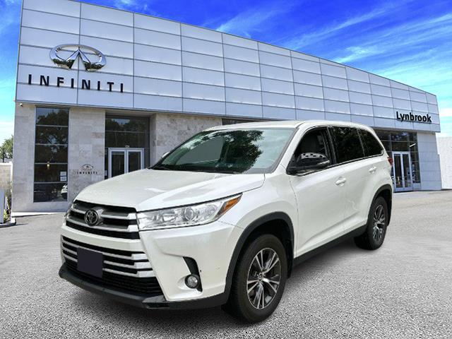 2019 Toyota Highlander LE [3]