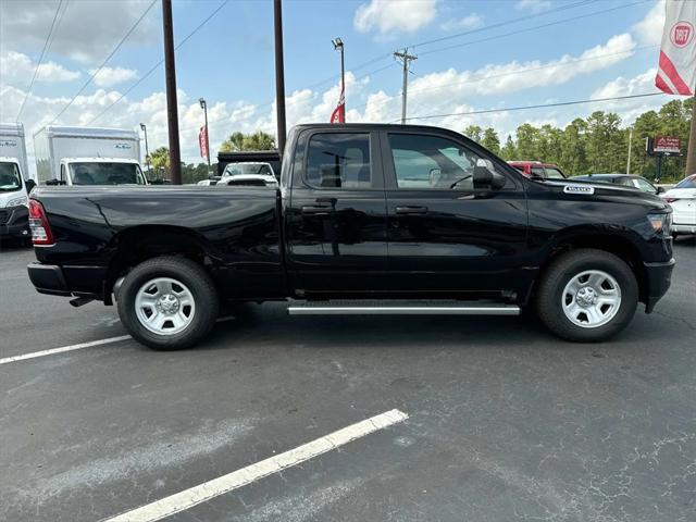 2024 RAM Ram 1500 RAM 1500 TRADESMAN QUAD CAB 4X4 64 BOX