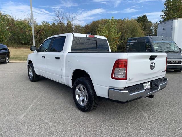 2024 RAM Ram 1500 RAM 1500 TRADESMAN CREW CAB 4X4 57 BOX