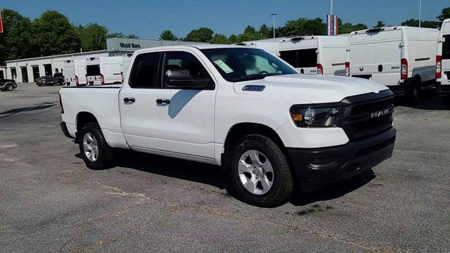 2024 RAM Ram 1500 RAM 1500 TRADESMAN QUAD CAB 4X4 64 BOX