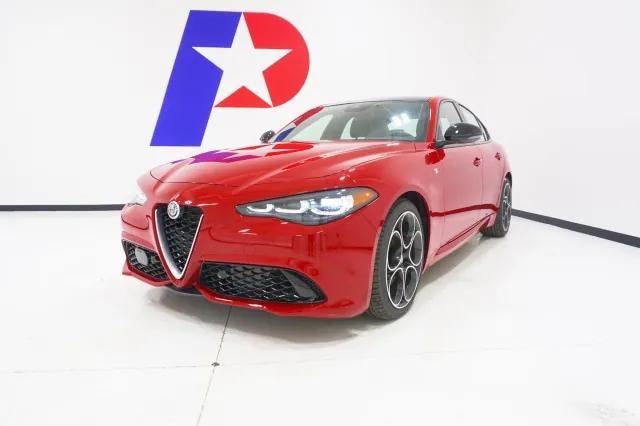 2024 Alfa Romeo Giulia GIULIA Ti RWD