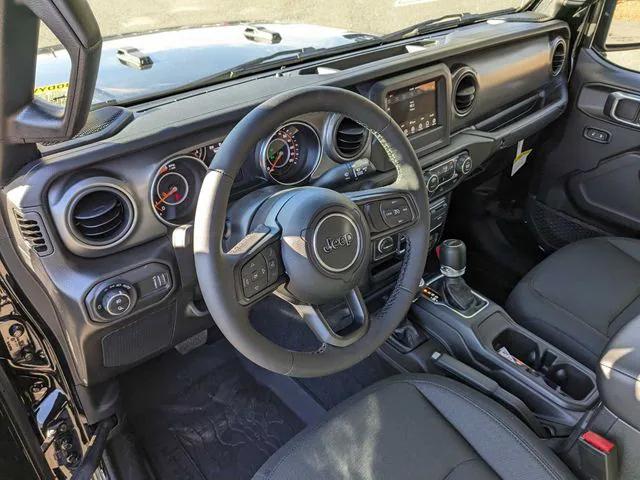 2023 Jeep Gladiator Sport S