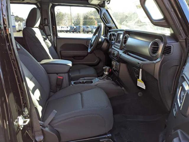 2023 Jeep Gladiator Sport S