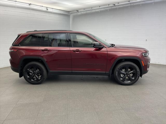 2024 Jeep Grand Cherokee GRAND CHEROKEE LIMITED 4X4