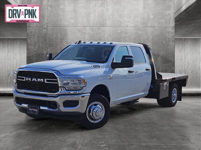 2024 RAM Ram 3500 Chassis Cab RAM 3500 TRADESMAN CREW CAB CHASSIS 4X4 60 CA