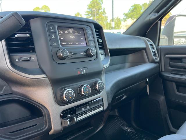 2024 Ram 3500 Tradesman Regular Cab 4x4 8' Box