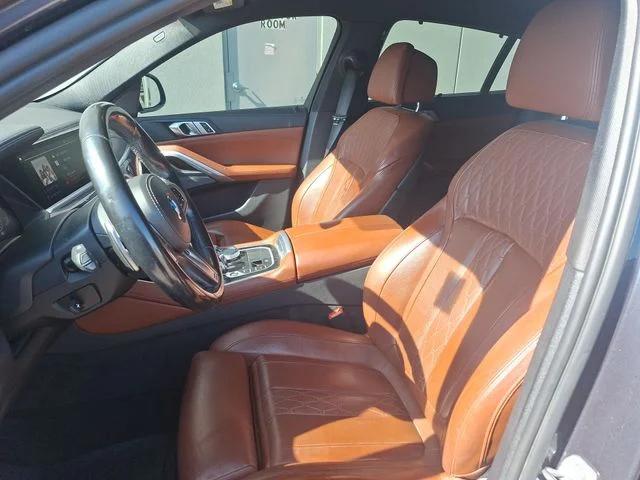 2022 BMW X6 M50i