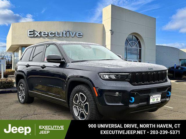 2024 Jeep Grand Cherokee 4xe GRAND CHEROKEE TRAILHAWK 4xe 2024 Jeep Grand Cherokee 4xe GRAND CHEROKEE TRAILHAWK 4xe