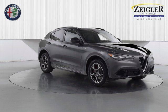 2024 Alfa Romeo Stelvio STELVIO Ti AWD