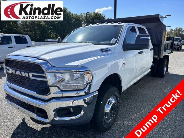 2023 RAM Ram 3500 Chassis Cab RAM 3500 TRADESMAN CREW CAB CHASSIS 4X4 60 CA