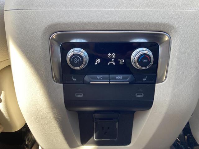 2021 GMC Yukon 4WD Denali