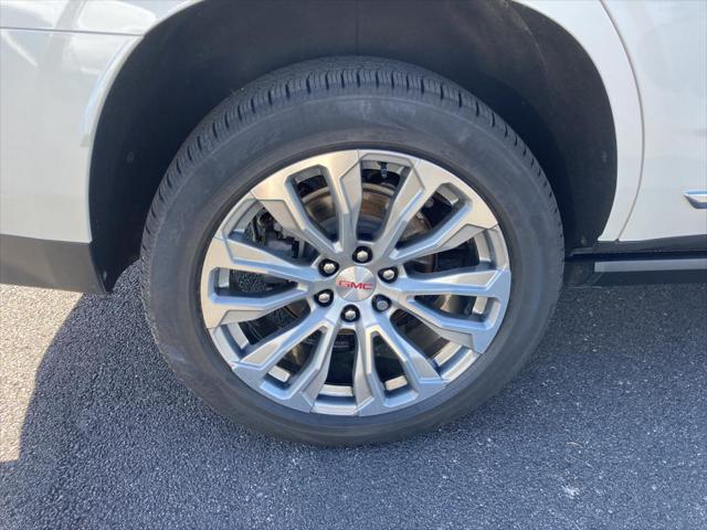 2021 GMC Yukon 4WD Denali