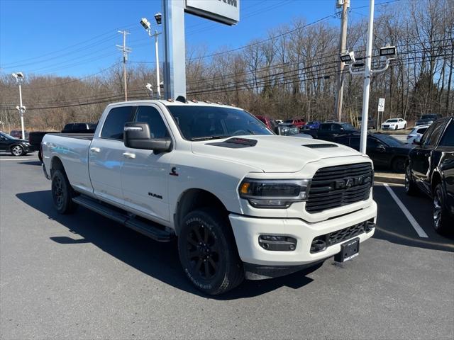 2024 RAM Ram 3500 RAM 3500 LARAMIE CREW CAB 4X4 8 BOX