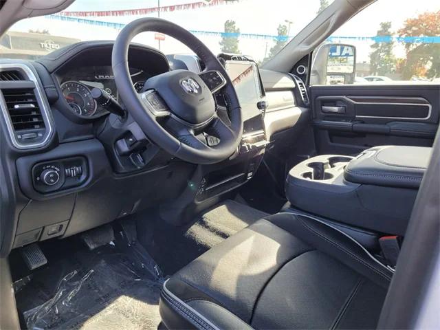 2024 RAM Ram 2500 RAM 2500 LARAMIE CREW CAB 4X4 64 BOX