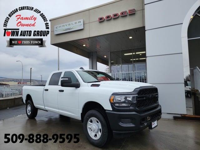 2024 RAM Ram 3500 RAM 3500 TRADESMAN CREW CAB 4X4 8 BOX