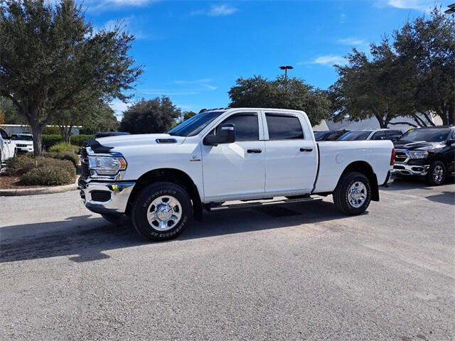 2024 RAM Ram 3500 RAM 3500 TRADESMAN CREW CAB 4X4 64 BOX
