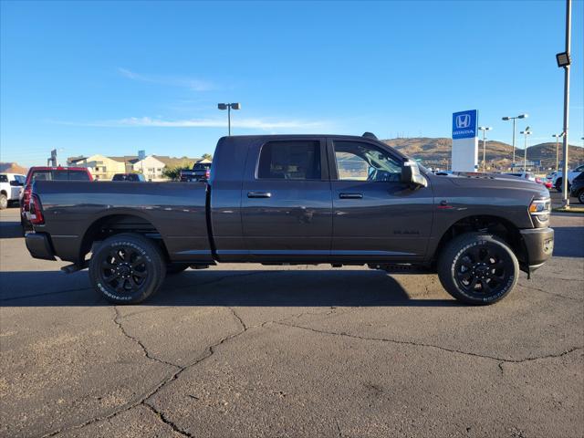 2024 RAM Ram 2500 RAM 2500 LARAMIE MEGA CAB 4X4 64 BOX