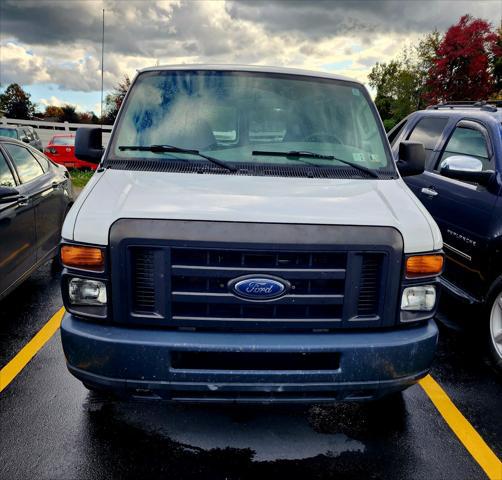 2008 Ford E-150 Commercial 4