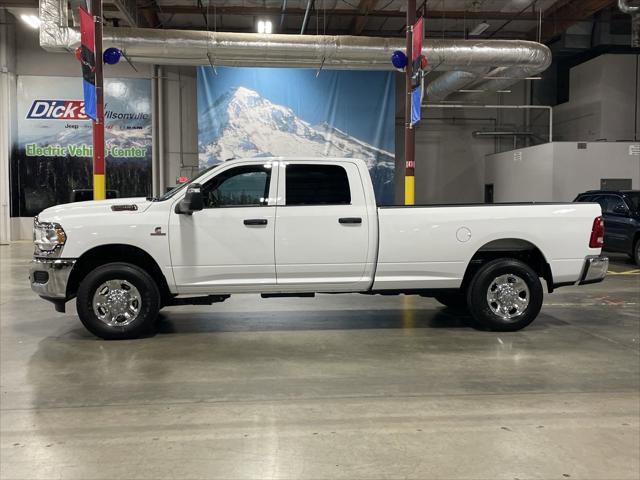 2024 RAM Ram 2500 RAM 2500 TRADESMAN CREW CAB 4X4 8 BOX