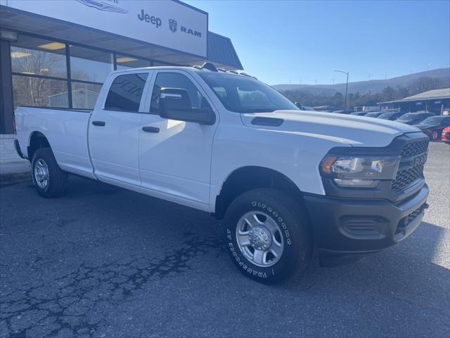 2024 RAM Ram 2500 RAM 2500 TRADESMAN CREW CAB 4X4 8 BOX