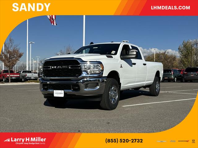 2024 RAM Ram 3500 RAM 3500 TRADESMAN CREW CAB 4X4 8 BOX