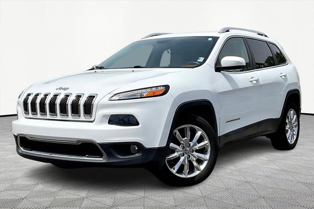 Used 2017 Jeep Cherokee Limited with VIN 1C4PJLDB5HW603530 for sale in Millington, TN