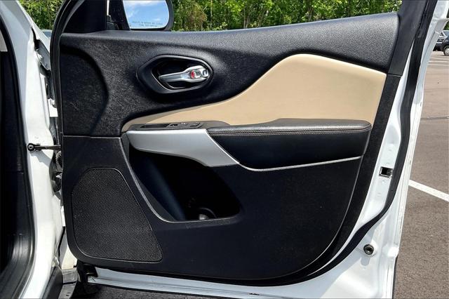 Used 2017 Jeep Cherokee For Sale in Olive Branch, MS