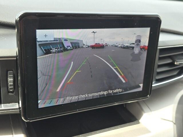 2022 Ford Explorer XLT 2022 Ford Explorer XLT